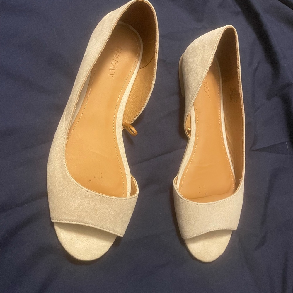 Open toed shoes